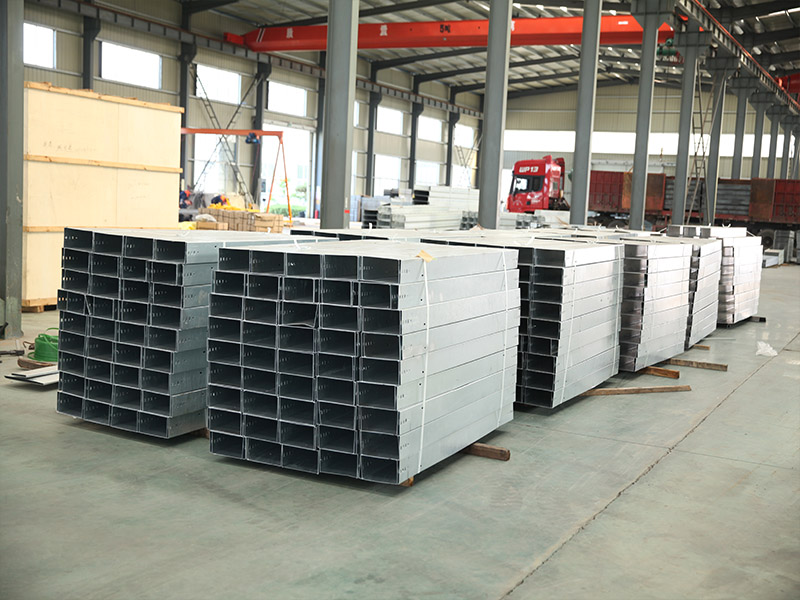 Custom galvanized perforated cable trays Custom galvanized perforated cable trays